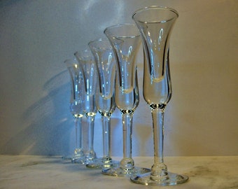 Crystal Glass Stemware Cordial Shot Glasses Hand Blown Lovely Set of Five Barware Gifts for Him or Her