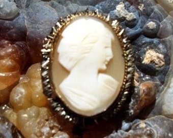Marked ITALY An Italian Cameo Pendant or Brooch Pin An Old Collectible Fine Designer Jewelry Gifts for Her Mothers Day Mom Gift for Women
