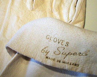 Leather Gloves Cream Ivory Color Caresskin by Superb Unique Old Fashion Formal Style Hand Gloves Made in Holland