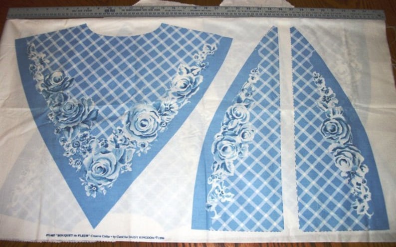 BOUQUET de FLEUR Three Cotton Fabric Creative Cloth Collars in Soft Blues and White Print