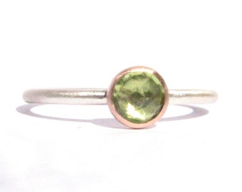 Peridoto, Anillo de Oro Rosa y Plata Macizo - Anillo de Peridoto - Anillo de Piedras Preciosas - Anillo de Apilamiento - Anillo de Oro Rosa - Anillo de Compromiso. - HECHO A PEDIDO.