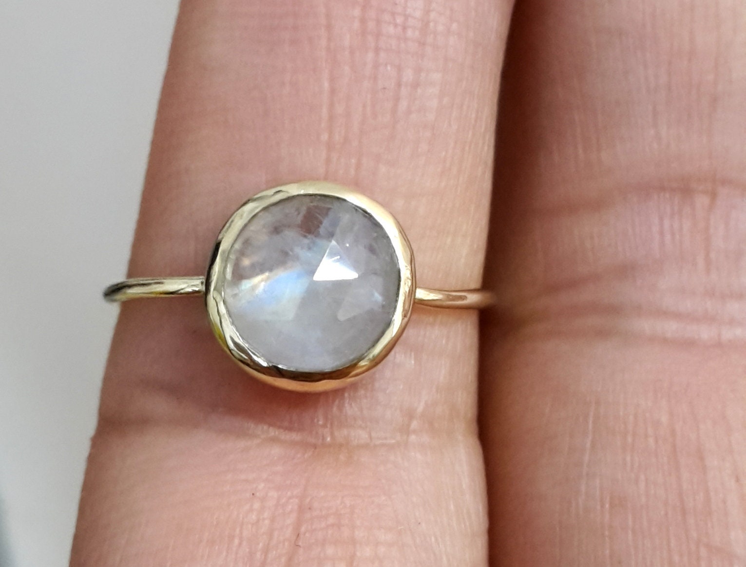 Rainbow Moonstone Dedicated Ring, 925 Sterling Silver Ring, June  Birthstone, Mood Ring, Handmade Ring Jewelry, Blue Moonstone Silver Ring -  Etsy