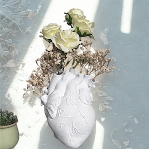 Anatomical Heart Vase: Handmade Ceramic Wall Decor