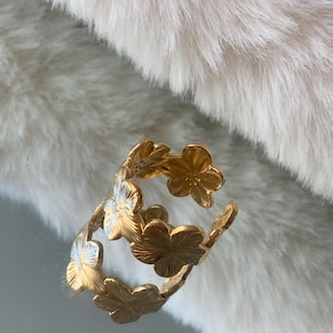 Verstellbarer Edelstahlring, trendiger Damenblumenring, verstellbarer Ring, Edelstahlblumenring, goldener Edelstahlring