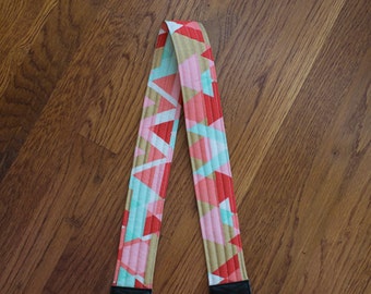 CAMERA STRAP in Modern Bright Triangle