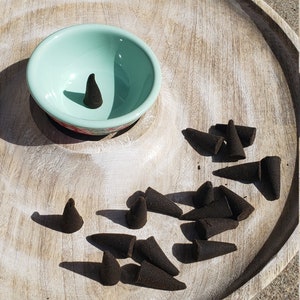 Rain Water incense cones ~ hand dipped, 1 inch incense cones ~ Hints of airy ozone and sandalwood combined with fresh florals