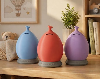 Balloon Money Box · Balloon-shaped money box with screw-on bottom and personalized text for home
