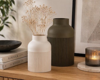 Modern Japandi vase · ribbed base in large or small for stylish home accents