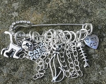 Cat Safety Pin Brooch Diamante Kilt Scarf Pin Feline Jewelry birthday Gift Charms Silver plated kitten Cat Lovers Present Kitty mothers day