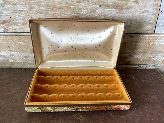 Vintage Earring Jewelry Case Sweet 1970’s retro S… - image 7