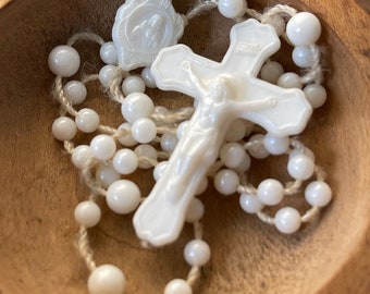 Vintage Rosary Plastic Cream