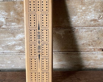 Vintage Cribbage wooden board