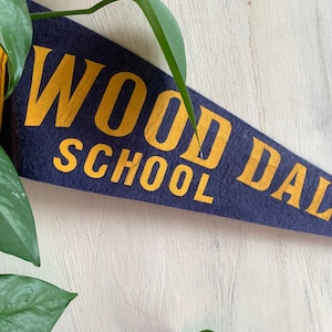 Vintage Wood Dale School  Pennant