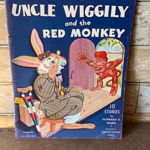 Vintage Uncle Wiggly and The Red Monkey   1028-1943 Howard A Garis Vintage Softcover