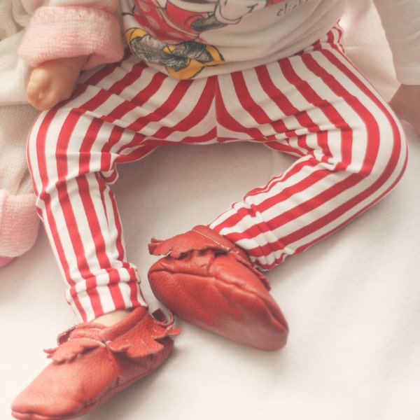 Vertical Red and White striped Leggings - Unisex Boy or Girl - Cotton Jersey - Baby Toddler