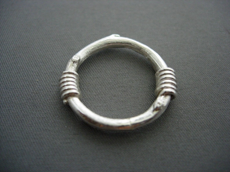 Twig spring ring image 2