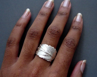 silver leaf ring