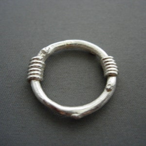 Twig spring ring image 3