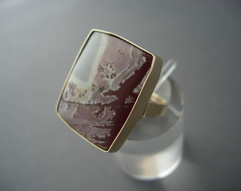 9ct gold sonora dendritic rhyolite ring