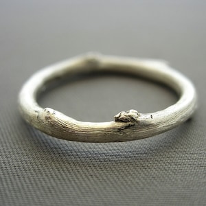 SILVER TWIG RING