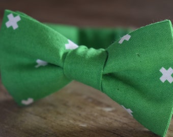 Woodland Friends and Kelly Green bow ties for boy pre-tied and mens self and pre-tie bow ties, suspenders and pocket squares