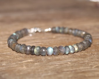 Pulsera de labradorita, joyería de labradorita, cuentas grandes, destello azul, superposición, apilamiento, joyería de piedras preciosas