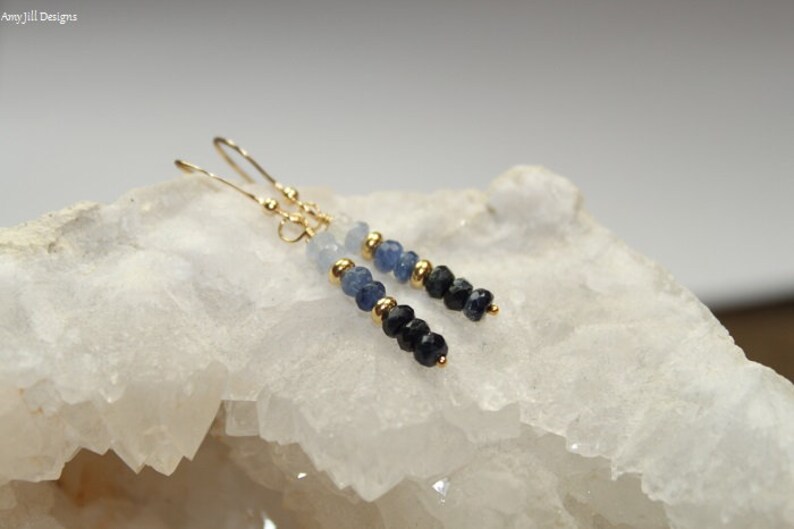 Ombre Blau Saphir Ohrringe, Sterling Silber oder Gold Filled, Saphir Schmuck, September Birthstone Bild 6