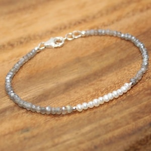 Perlen und Labradorit Armband, Labradorit Schmuck, Edelstein Armband, Sterling Silber, Juni Birthstone