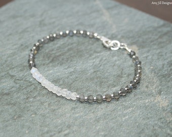 Labradorite and Moonstone Bracelet, Labradorite Jewelry, Sterling Silver Beads, Blue Flash, Gemstone Jewelry,