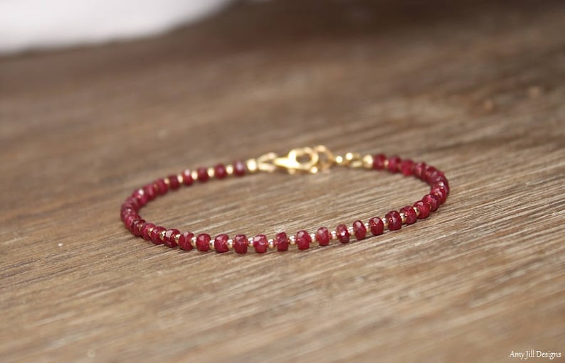 Pulsera de rubí, llena de oro, cuentas de oro rosa o plata de ley, joyería de rubí, piedra de nacimiento de julio, apilamiento, joyería de piedras preciosas, día de San Valentín imagen 3