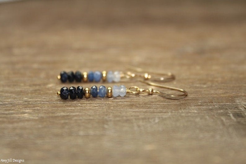 Ombre Blau Saphir Ohrringe, Sterling Silber oder Gold Filled, Saphir Schmuck, September Birthstone Bild 1