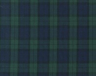 20 inches end of bolt Hunter Green and Navy Blue Tartan Plaid by Sevenberry from Robert Kaufman Classic Plaids in Cotton Shirting