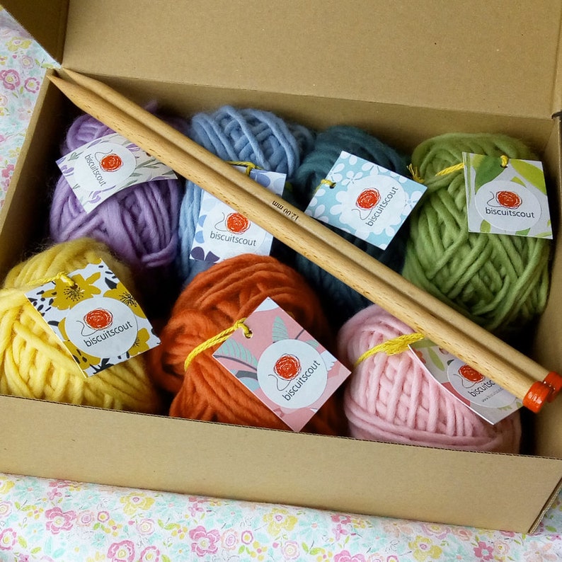 KNITTING KIT: Baby Rainbow Blanket Knitting Kit. Merino. Easy Knit image 2