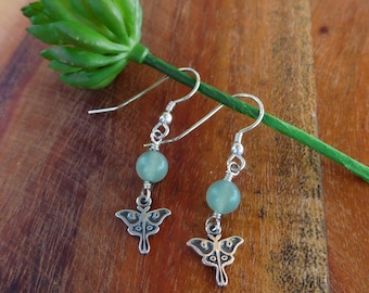 Luna moth earrings - Green aventurine gemstone earring - Sterling silver - Artisan crafted