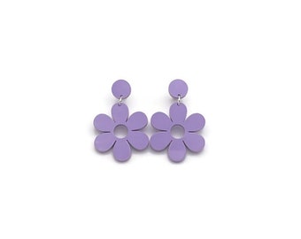 Retro Purple Daisy Dangle Earrings, Vintage Inspired 60s 70s Style Flower Power Earrings, Fun Mod Hippie Statement Jewelry