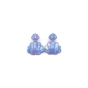 Blue Seashell Dangle Earrings, Summer Ocean Nautical Jewelry, Acrylic Mermaid Statement Earrings, Cute Laser Cut Beach Earrings