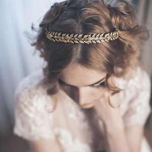 Gold leaf bridal headpiece, Laurel wedding headband, Laurel wedding hair accessories - ALEXANDRA