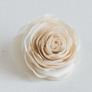 Champagne wedding hair flower Beige rose hair clip Rustic wedding hairpiece Bridesmaid hair flower Wedding hair flower clip image 1