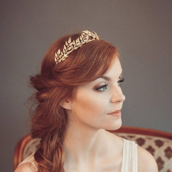 Gold leaf headband - Greek goddess headband - Grecian tiara - Wedding headband - Bridal tiara - Bohemian head piece - DAPHNE