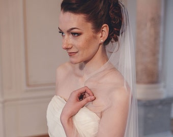 Single tier veil, Barely there veil, Simple wedding veil, Italian tulle veil - BLANCHE