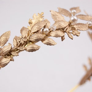 Gold tiara Gold leaf crown Gold headband Bridal tiara Gold leaf headpiece Leaf crown Gold headpiece Carpo image 2