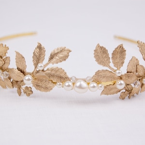 Gold tiara Gold leaf crown Gold headband Bridal tiara Gold leaf headpiece Leaf crown Gold headpiece Carpo image 5