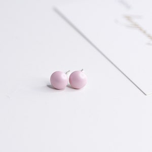 Simple pearl earrings, Classic minimalist studs, Modest jewelry PETITGEMS Pastel rose