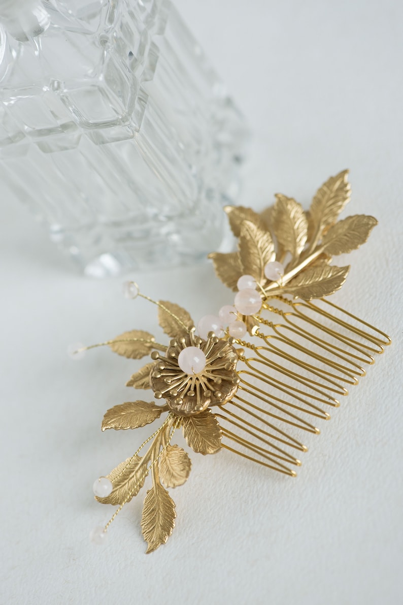 Gold leaf hair comb, Bridal side comb, Gold leaf comb, Gold hairpiece, Gold hair comb DEMETER Rose quartz