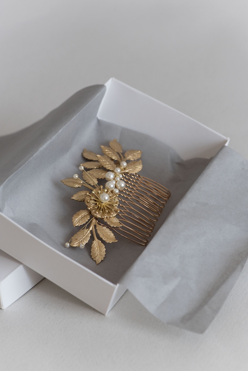 Gold leaf hair comb, Bridal side comb, Gold leaf comb, Gold hairpiece, Gold hair comb DEMETER image 7