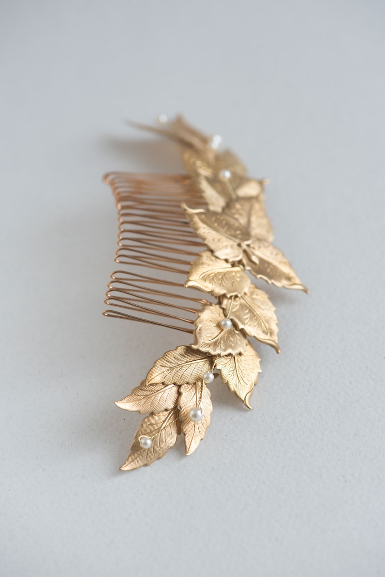 Bridal hair comb Gold wedding headpiece Gold leaf hair comb Etsy