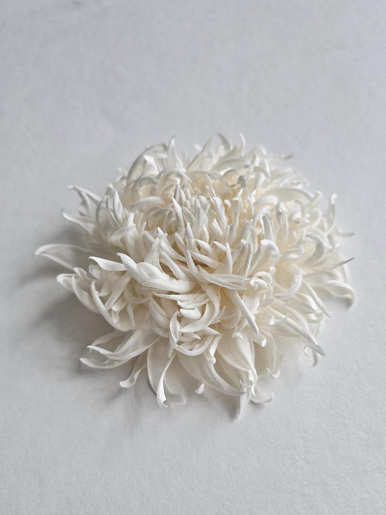 Large ivory chrysanthemum brooch for bridal hair or wedding outfit