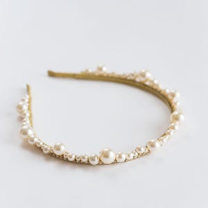 Modern pearl and crystal bridal headband.