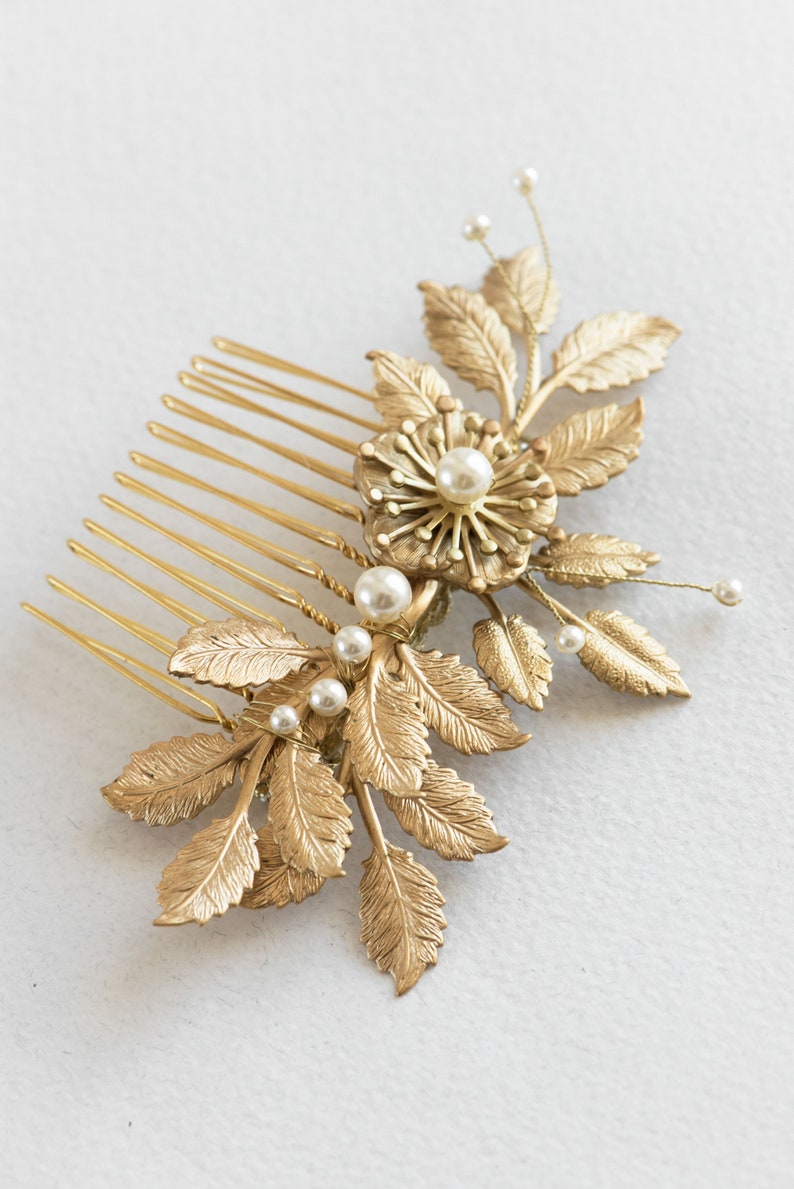Gold leaf hair comb, Bridal side comb, Gold leaf comb, Gold hairpiece, Gold hair comb DEMETER image 3