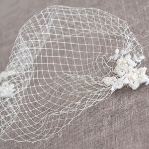 Bandeau birdcage veil, Ivory birdcage veil, Birdcage veil with beaded lace image 4